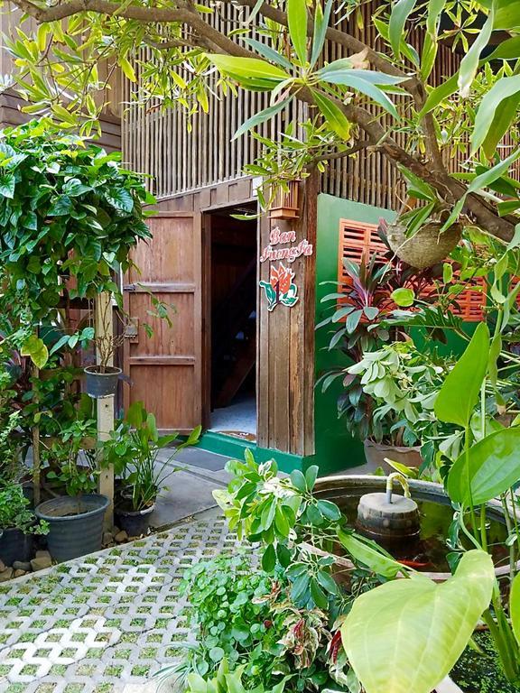 Siriwan Hostel Чіангмай Екстер'єр фото