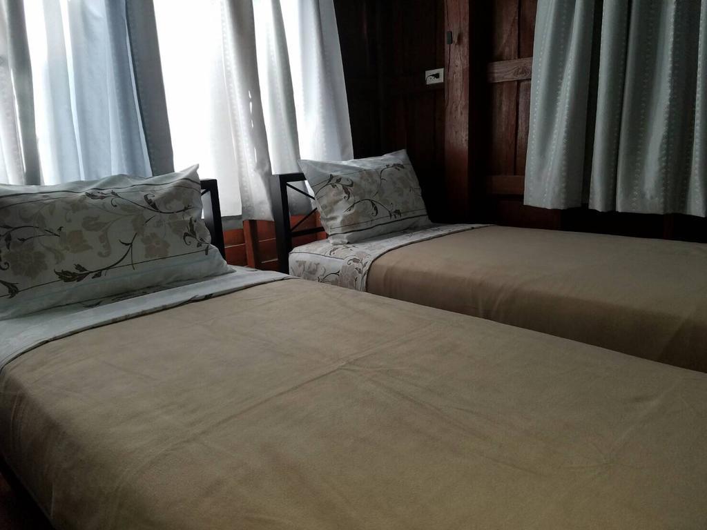 Siriwan Hostel Чіангмай Екстер'єр фото
