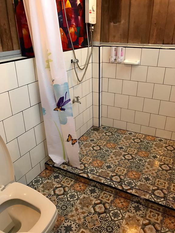 Siriwan Hostel Чіангмай Екстер'єр фото