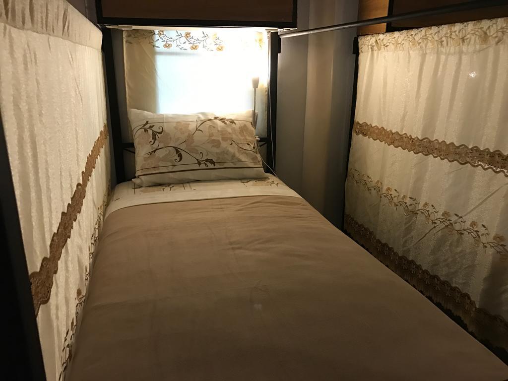 Siriwan Hostel Чіангмай Екстер'єр фото